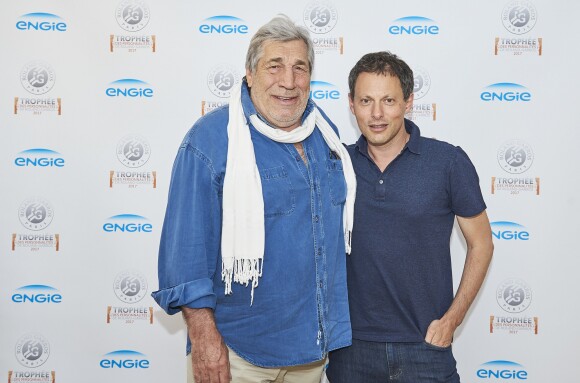 Jean-Pierre Castaldi et Marc-Olivier Fogiel lors de la troisième journée du Trophée des Personnalités de Roland-Garros le 8 juin 2017.