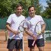 Julien Benedetto et Frédéric Joly lors de la troisième journée du Trophée des Personnalités de Roland-Garros le 8 juin 2017.