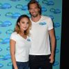Camille Lacourt et sa femme Valérie Bègue sont les parrain et marraine du 10ème anniversaire du partenariat entre Pampers et l'Unicef pour le vaccin des enfants contre le tétanos. Paris, le 13 novembre 2015.