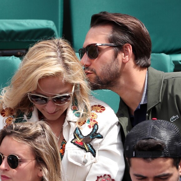 Marilou Berry - Les célébrités dans les tribunes lors des internationaux de France de Roland-Garros à Paris, le 4 juin 2017. © Dominique Jacovides-Cyril Moreau/Bestimage