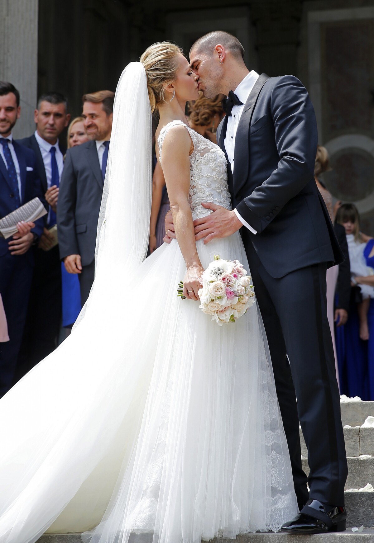Victor Valdés Photos du mariage de lex-gardien du Barca et Yolanda Cardona photo