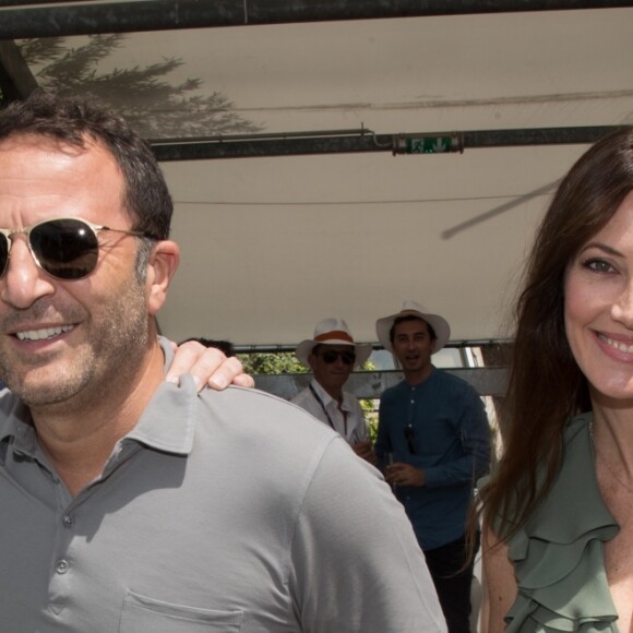 Arthur (Jacques Essebag) et sa compagne Mareva Galanter au village lors de la finale homme des internationaux de France de Roland Garros à Paris, le 11 juin 2017. © Dominique Jacovides - Cyril Moreau/ Bestimage