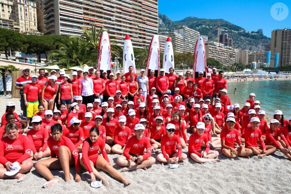 La princesse Charlene de Monaco, Alain bernard, Pierre Frolla, Kevin Rolland et Maxime Nocher - Journée "Water Safety Day, pour la prévention de la noyade" sur la plage du Larvotto à Monaco le 12 juin 2017.