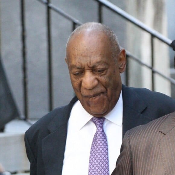 Bill Cosby quitte le tribunal au cinquième jour de son procès pour agression sexuelle à Norristown le 9 juin 2017.