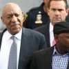 Bill Cosby et son ami Joe Tory à la sortie du tribunal Montgomery Count à Norristown pour son procès pour agression sexuelle, le 8 juin 2017