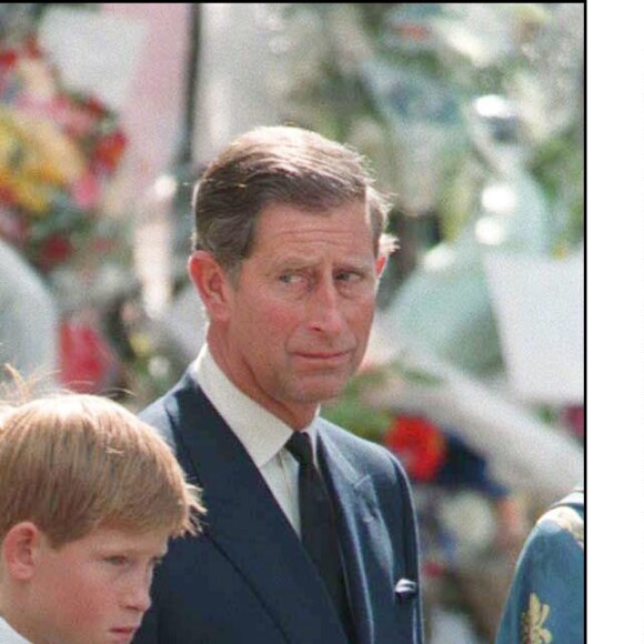 Le prince Harry a gardé un souvenir traumatisant des funérailles publiques de sa mère Lady Di, le 6 septembre 1997 à Londres. Agé de 12 ans et au côté de William (15 ans), il avait eu à marcher derrière le cercueil pendant une demi-heure jusqu'à l'abbaye de Westminster, sous le regard de millions de Britanniques et de téléspectateurs du monde entier.