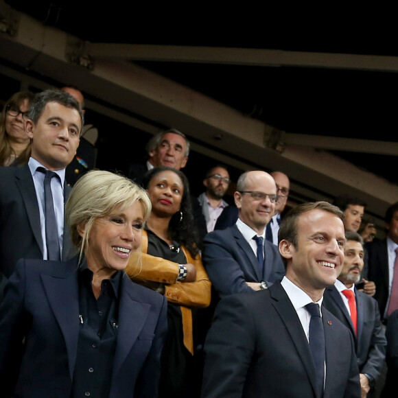 La première dame Brigitte Macron (Trogneux), son mari le président de la République Emmanuel Macron et la ministre des Sports Laura Flessel - Finale du Top 14, ASM Clermont contre le RC Toulon au Stade de France à Saint-Denis, Seine Saint-Denis (banlieus de Paris), France, le 4 juin 2017. ASM Clermont remporte le match contre RC Toulon 22-16. © Dominique Jacovides/Bestimage