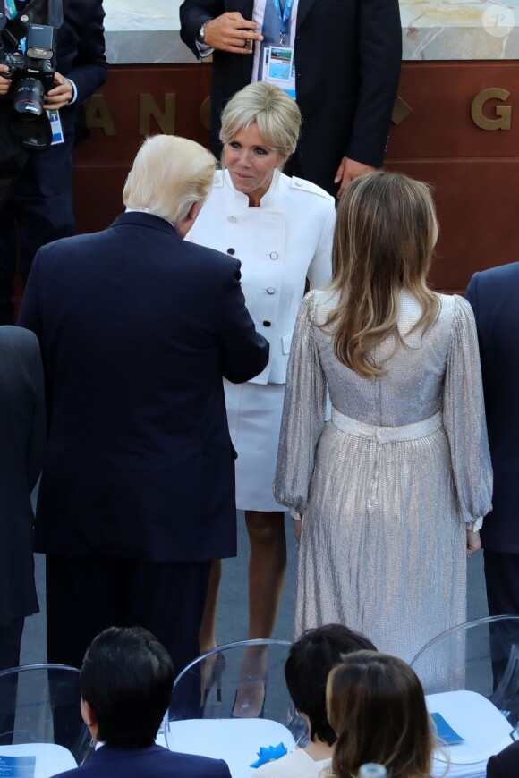 NO WEB - Brigitte Macron (Trogneux) (habillée en Louis Vuitton) salue le président américain Donald Trump et sa femme Mélania Trump - Concert au théâtre grec de Taormine dans le cadre du sommet du G7 en Sicile le 26 mai 2017 © Sébastien Valiela / Bestimage