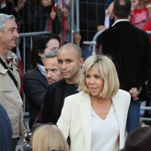 Brigitte Macron (Trogneux) - Emmanuel Macron, le candidat du mouvement ''En Marche !'' à l'élection présidentielle lors de son meeting de campagne en plein air à Albi, France, le 4 mai 2017. © Patrick Bernard/Bestimage