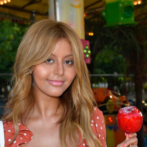 Zahia Dehar - Ouverture de la 34ème Fête foraine des Tuileries au jardin des Tuileries à Paris, France, le 23 juin 2017. © Coadic Guirec/Bestimage