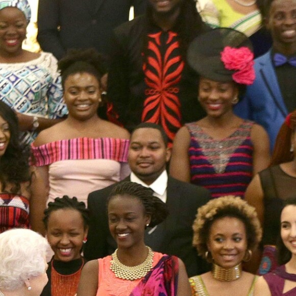 La reine Elizabeth II lors de la remise des Queen's Young Leaders Awards au palais de Buckingham le 29 juin 2017.