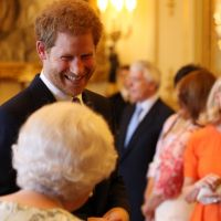 Prince Harry : Complice avec Elizabeth II après ses déclarations choc