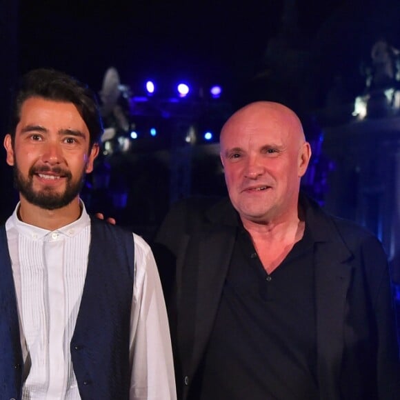 De gauche à droite, le prince Albert II de Monaco, le chanteur italien Antonio Castrignano, Jean-Christophe Maillot et le conseiller de gouvernement pour l'Intérieur, M. Patrice Cellario durant la 1ère "F(ê)aites de la Danse" sur la Place du Casino à Monaco le 1er juillet 2017. © Bruno Bebert/Bestimage