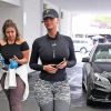 Amber Rose arrive au volant de sa Rolls-Royce pour faire du shopping à Beverly Hills, le 7 juin 2017