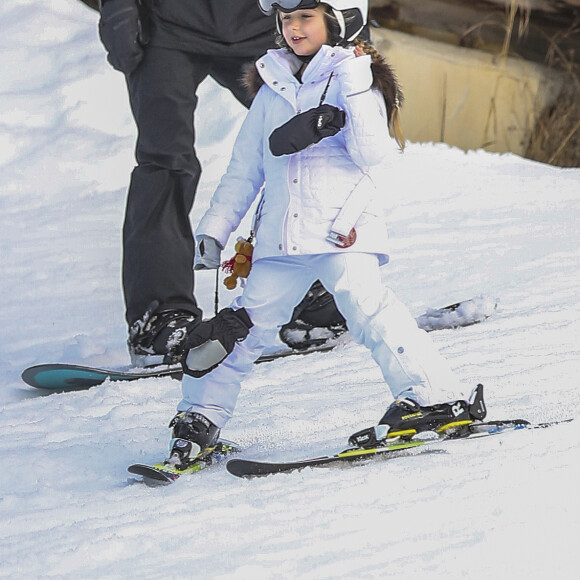 David Beckham et sa fille Harper - La famille Beckham profite de la neige pour skier dans la station de Whistler en Colombie-Britannique, Canada le 20 février 2017.
