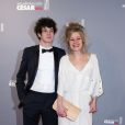 Felix Moati et sa petite amie lors des César 2013.