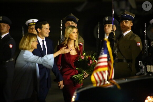 Ivanka Trump et son mari Jared Kushner arrivent à l'aéroport de Varsovie. Le président des Etats-Unis a accepté l'invitation du président de Pologne, avant de se rendre à la réunion du G20 en Allemagne. Le 5 juillet 2017