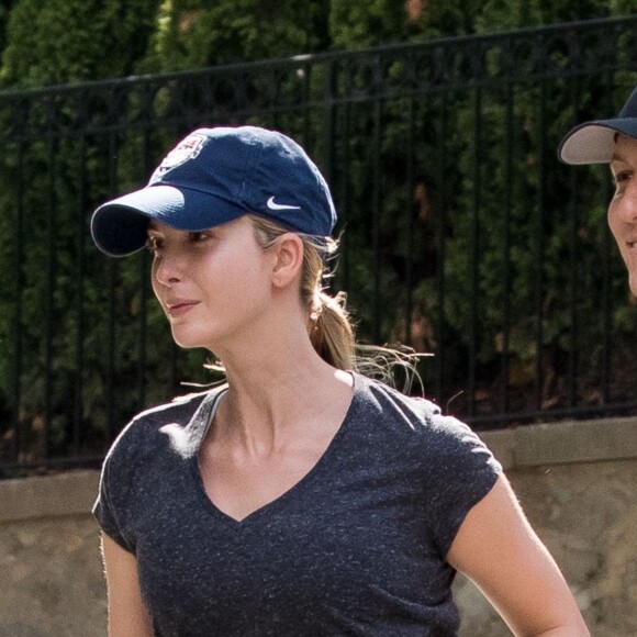 Ivanka Trump et son mari Jared Kushner font leur jogging à Washington le 25 juin 2017.