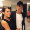 Cristiano Ronaldo et sa compagne Georgina Rodriguez (à gauche) en loge avec J Balvin (au centre) lors de son concert à Madrid le 22 mai 2017. Photo Instagram Georgina Rodriguez.