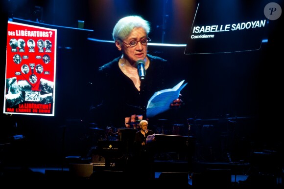 Exclusif - Isabelle Sadoyan - Concert "Toi, mon frère" aux Folies-Bergère à Paris, en hommage aux victimes du génocide arménien et de la Shoah. Le 12 octobre 2015