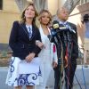 Blac Chyna très souriante à la sortie d'un tribunal après avoir obtenu une ordonnance d’éloignement contre son ex R. Kardashian à Los Angeles. Le mannequin s'est adjoint les services de Lisa Bloom, une avocate spécialisée dans les droits de la femme. R. Kardashian est notamment accusé d'être un « cyber voyou » et d'avoir humilié Blac Chyna sur Internet. Le jeune homme a en effet posté des photos intimes de son ex sur Instagram, mais aussi des informations médicales sensibles la concernant. Le 10 juillet 2017