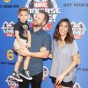 Jamie Lynn Sigler, son mari Cutter Dykstra et leur fils Beau à la première de Marvel Universe LIVE! Age of Heroes au Staples Center de Los Angeles, le 7 juillet 2017