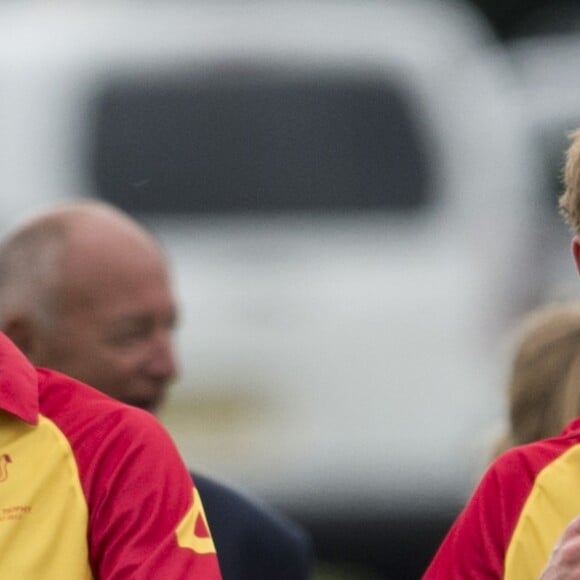 Le prince William, duc de Cambridge et le prince Harry participent au tournoi de polo "The Jerudong Park Trophy" au club de Cirencester et sortent vainqueur du match à Cirencester le 15 juillet 2017.