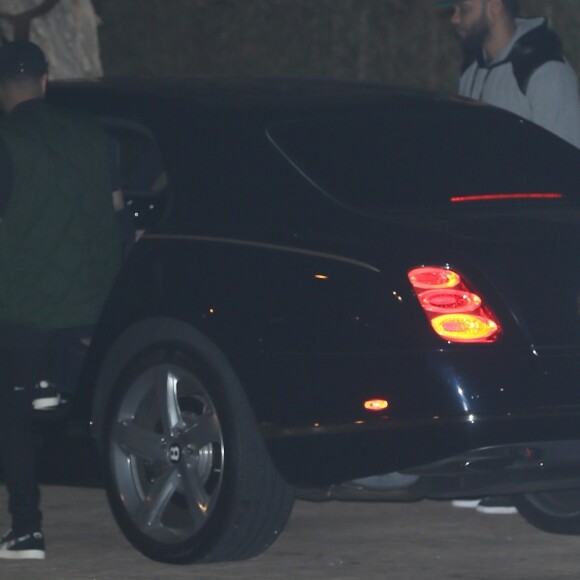 Selena Gomez et son compagnon The Weeknd sont allés diner au restaurant Soho House à Malibu, le 23 juillet 2017 