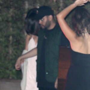 Selena Gomez et son compagnon The Weeknd sont allés diner au restaurant Soho House à Malibu, le 23 juillet 2017 