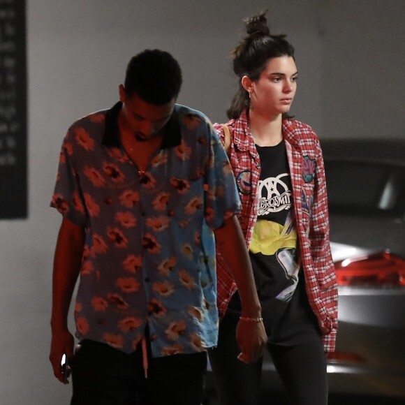 Exclusif - Kendall Jenner et deux amis, dont Taco (Travis Bennett), de sortie à West Hollywood, le 23 juillet 2017.