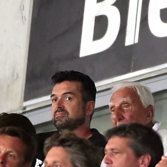 Jean-Paul Belmondo et Charles Gérard lors du match de qualification de la Champions League "OGC Nice - Ajax d' Amsterdam" au stade de l'Allianz Riviera à Nice, le 26 juillet 2017. © Bruno Bebert/Bestimage