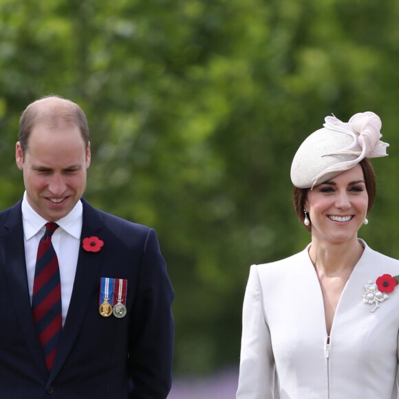 Le prince William, duc de Cambridge, et Kate Middleton, duchesse de Cambridge, ont visité le cimetière militaire Bedford House près d'Ypres en Belgique le 31 juillet 2017, jour du centenaire de la Bataille de Passchendaele.