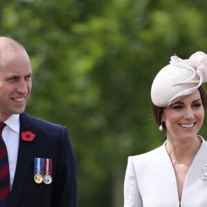 Le prince William, duc de Cambridge, et Kate Middleton, duchesse de Cambridge, ont visité le cimetière militaire Bedford House près d'Ypres en Belgique le 31 juillet 2017, jour du centenaire de la Bataille de Passchendaele.