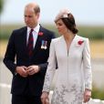 Le prince William, duc de Cambridge, et Kate Middleton, duchesse de Cambridge, ont visité le cimetière militaire Bedford House près d'Ypres en Belgique le 31 juillet 2017, jour du centenaire de la Bataille de Passchendaele.