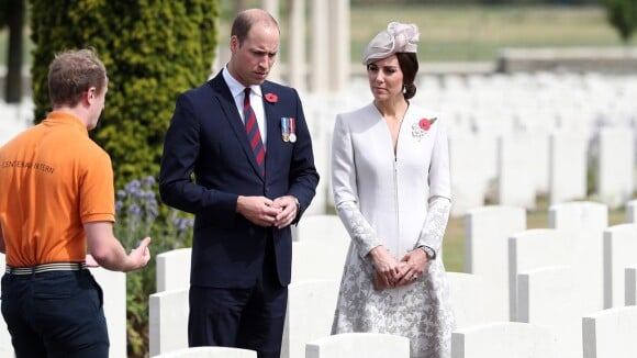 Kate Middleton et le prince William recueillis à la mémoire des disparus à Ypres
