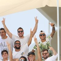Neymar : Loin du PSG et des terrains, il s'éclate avec ses amis à Saint-Tropez