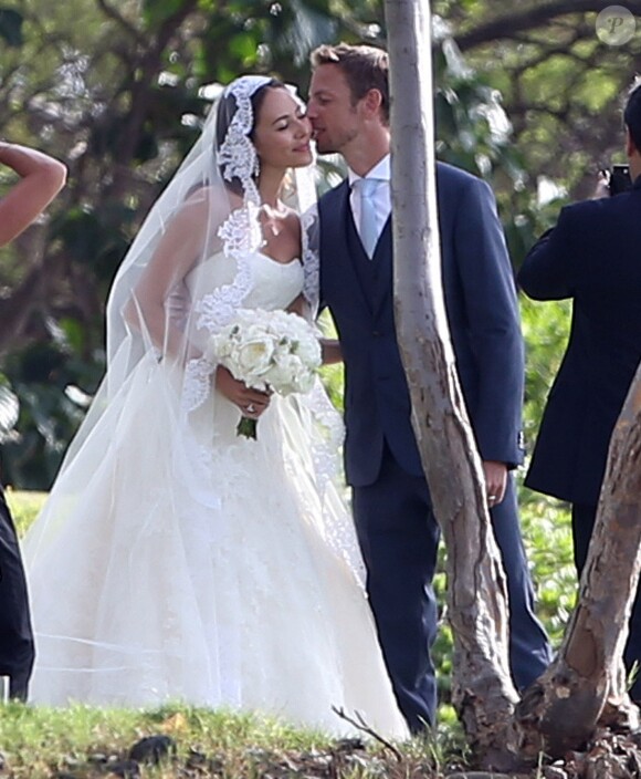 Exclusif - Jenson Button et Jessica Michibata lors de leur mariage à Maui à Hawaï, le 29 décembre 2014. Le couple s'est séparé un an plus tard.