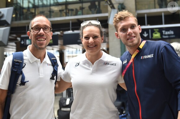 Yohann Diniz, Mélina Robert-Michon et Kévin Mayer à leur arrivée à la gare du Nord, Paris, après leur participation aux championnats du monde d'athlétisme de Londres le 14 août 2017.