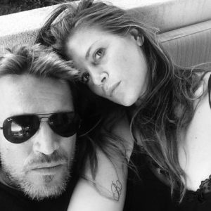 Benjamin Castaldi et sa femme Aurore Aleman, le 15 août 2017.