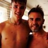 Gary Barlow pose avec son fils Daniel, qui fête ses 17 ans. Instagram, août 2017