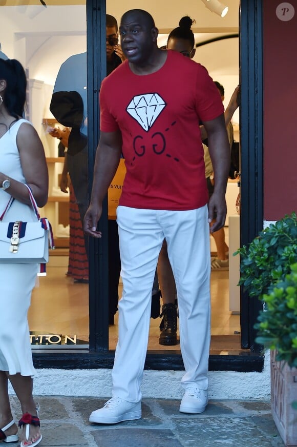 Magic Johnson profitant de ses vacances en famille à Portofino, le 6 août 2017.