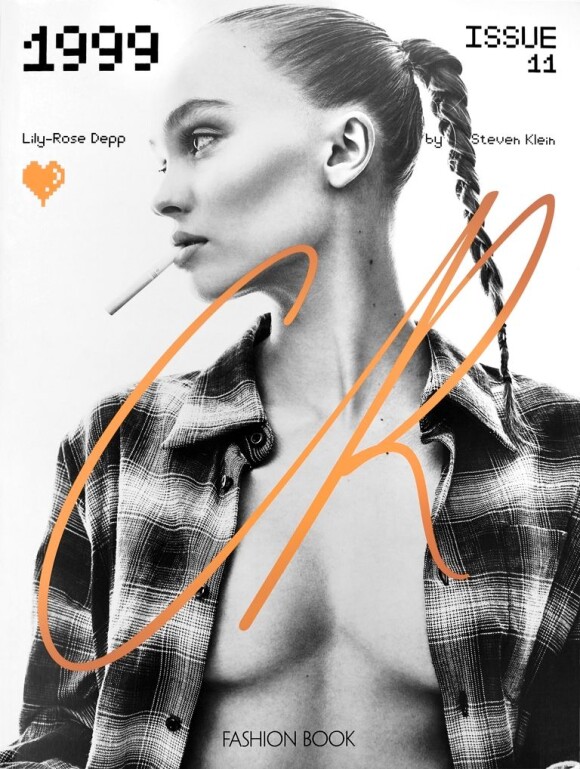 Lily-Rose Depp en couverture du nouveau numéro de CR Fashion Book. Photo par Steven Klein.