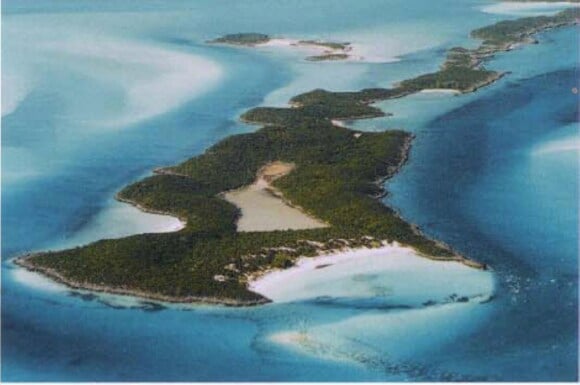 Little Hall's Pond Cay, l'île des Bahamas acheté par Johnny Depp en 2004.