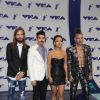 DNCE (Joe Jonas, Jack Lawless, Cole Whittle et JinJoo Lee) aux MTV Video Music Awards 2017, au Forum. Inglewood, le 27 août 2017.
