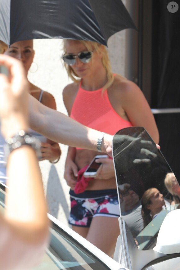 Britney Spears à la sortie de son cours de gym à Westlake Village, le 8 juillet 2017