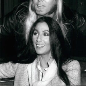 Cher et Gregg Allman à Londres en 1977. © Keystone Press Agency/Keystone USA via ZUMAPRESS.com/Bestimage