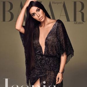 Kim Kardashian en couverture du magazine Harper's Bazaar Aradia. Photo par Mariano Vivanco.