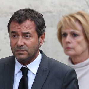 Bernard Montiel - Obsèques de Mireille Darc en l'église Saint-Sulpice à Paris. Le 1er septembre 2017