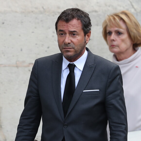 Bernard Montiel - Obsèques de Mireille Darc en l'église Saint-Sulpice à Paris. Le 1er septembre 2017
