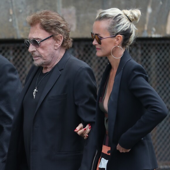 Johnny et Laeticia Hallyday - Obsèques de Mireille Darc en l'église Saint-Sulpice à Paris. Le 1er septembre 2017